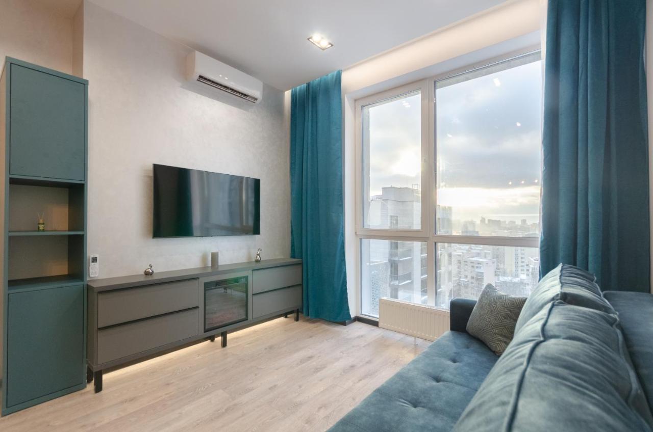 Petrovdom 160-161-166-3A-3B-131A-104A In Beautiful Apartments In Rc "Yaroslaviv Grad" Kyiv Exterior photo