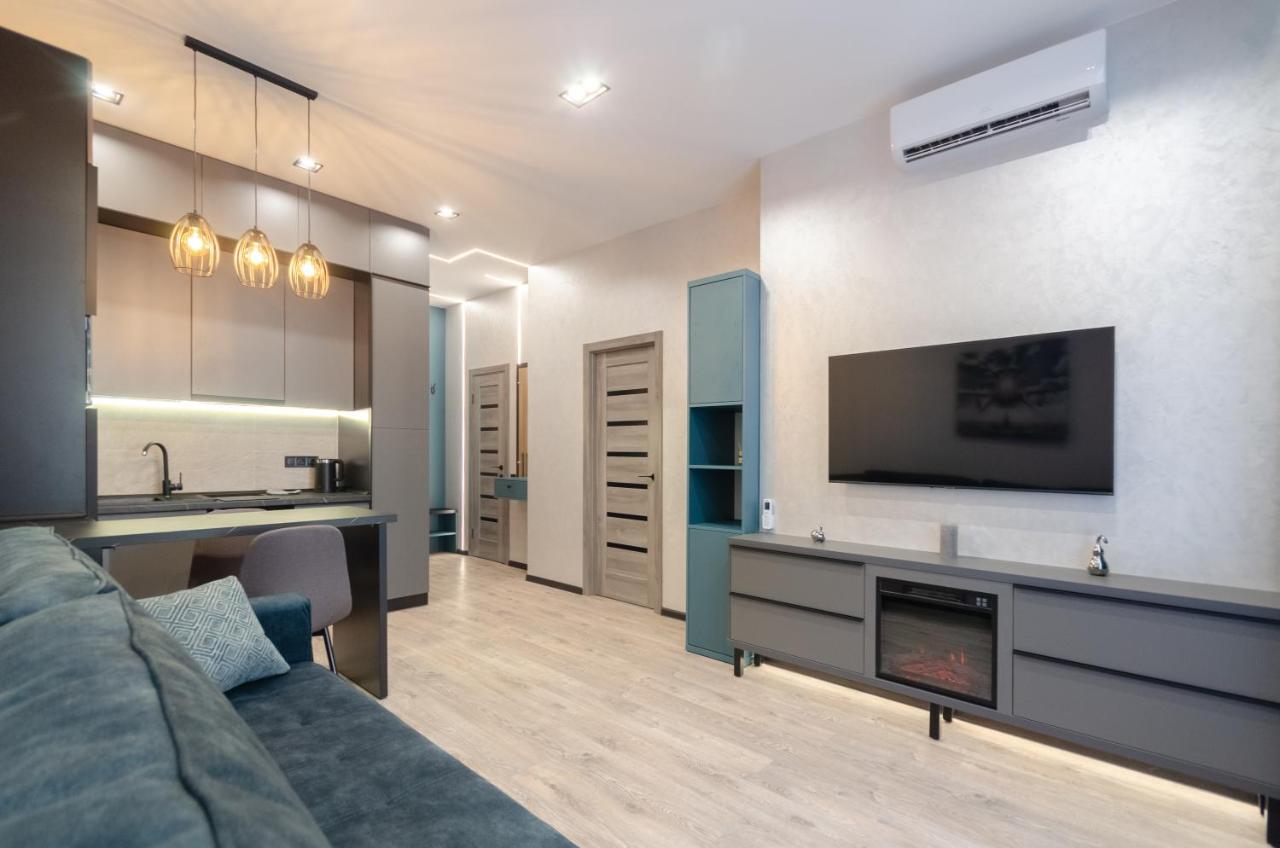 Petrovdom 160-161-166-3A-3B-131A-104A In Beautiful Apartments In Rc "Yaroslaviv Grad" Kyiv Exterior photo